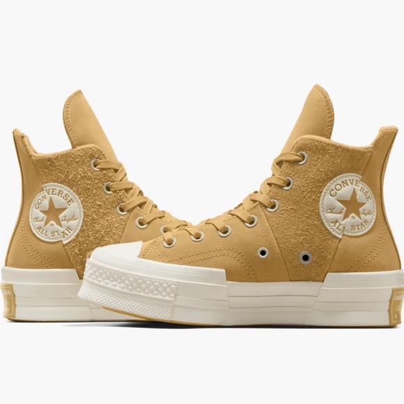 NEW ,Converse Chuck TaylorAll Star® 70 Plus High Top Sneaker - Picture 2 of 5